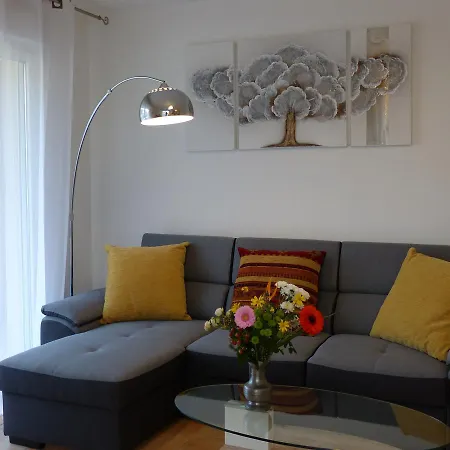 La Fregate Apartment *