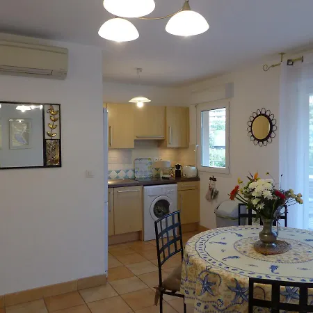 Apartment La Fregate